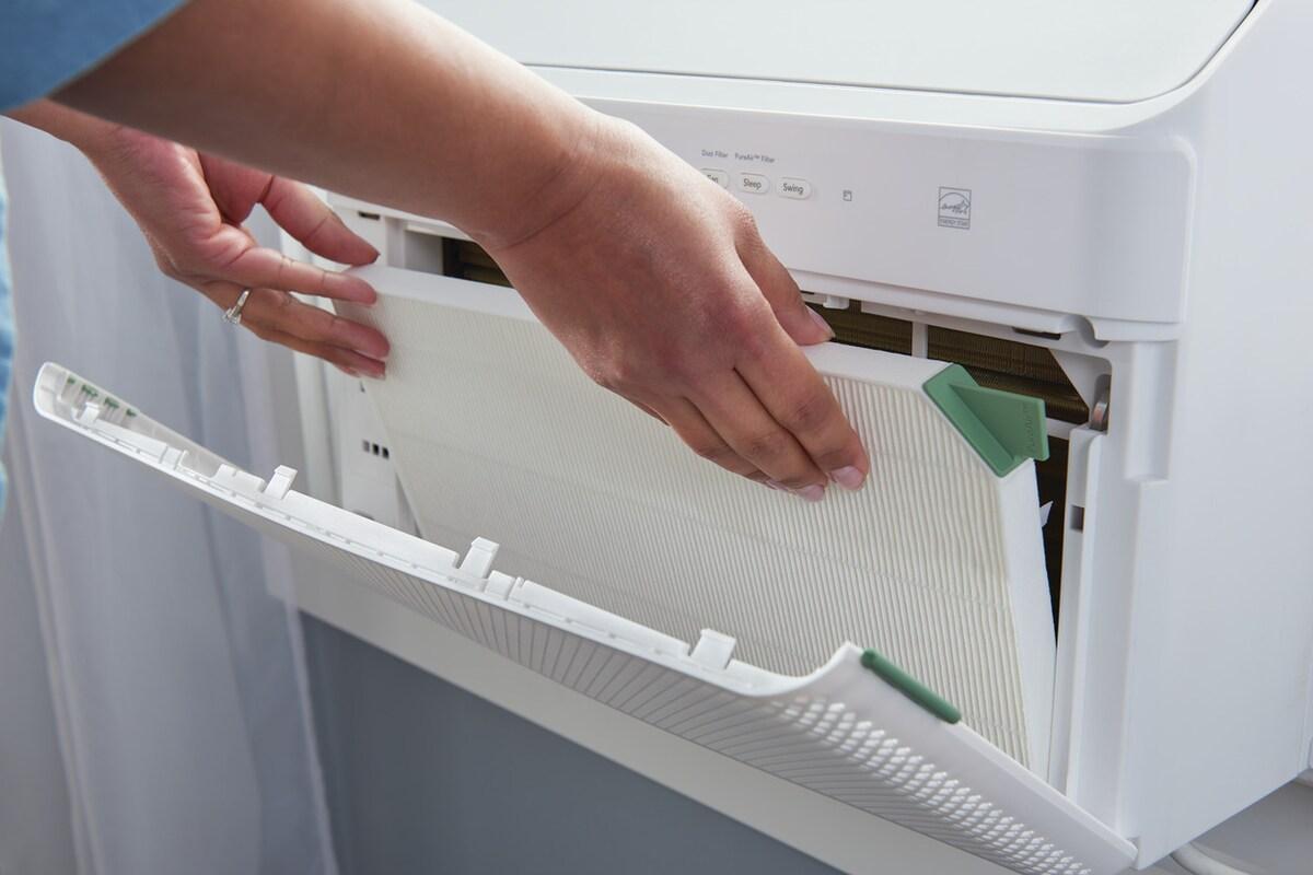 Frigidaire GHWQ085WD1 8,000 BTU U-Shape Window Room Air Conditioner with Inverter and Wi-Fi (Energy Star)