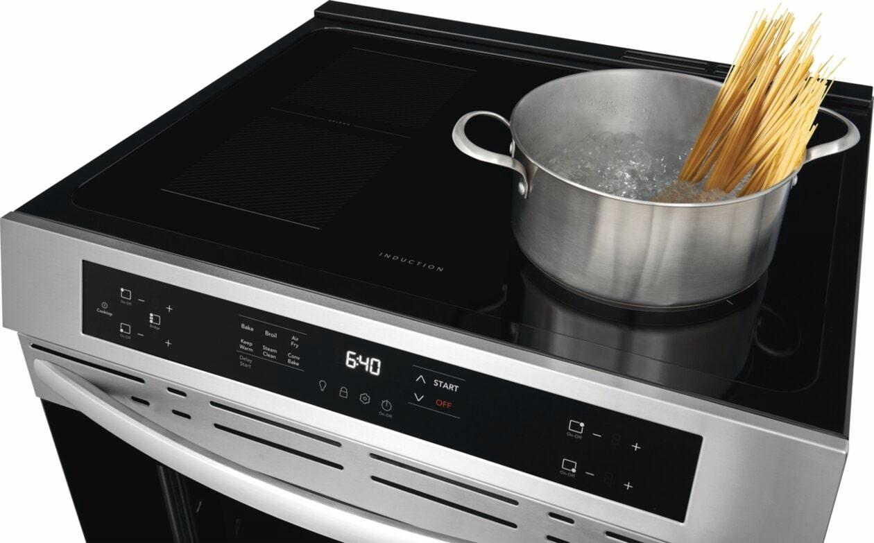 Frigidaire FCFI3082BS 30" Front Control Induction Range with Air Fry
