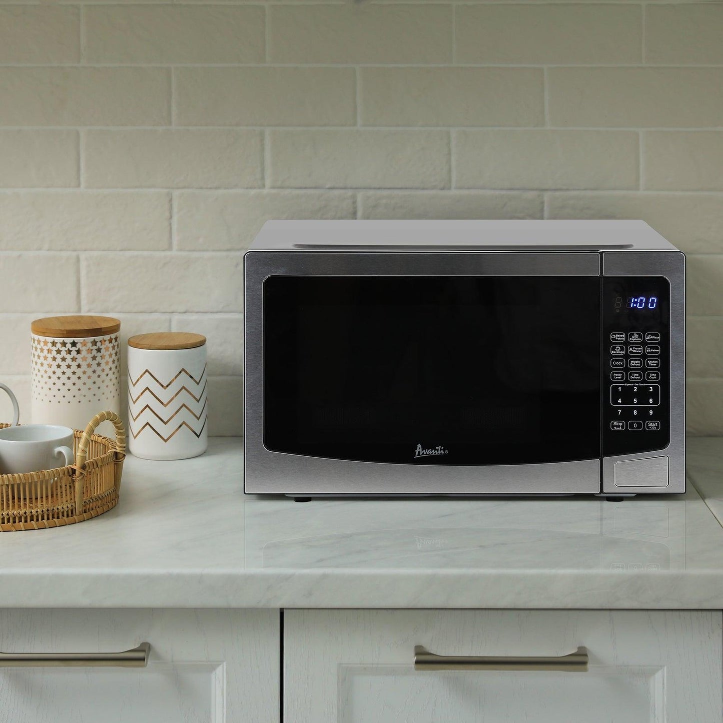 MT115V0W Avanti 1.1 cu. ft. Microwave Oven - White