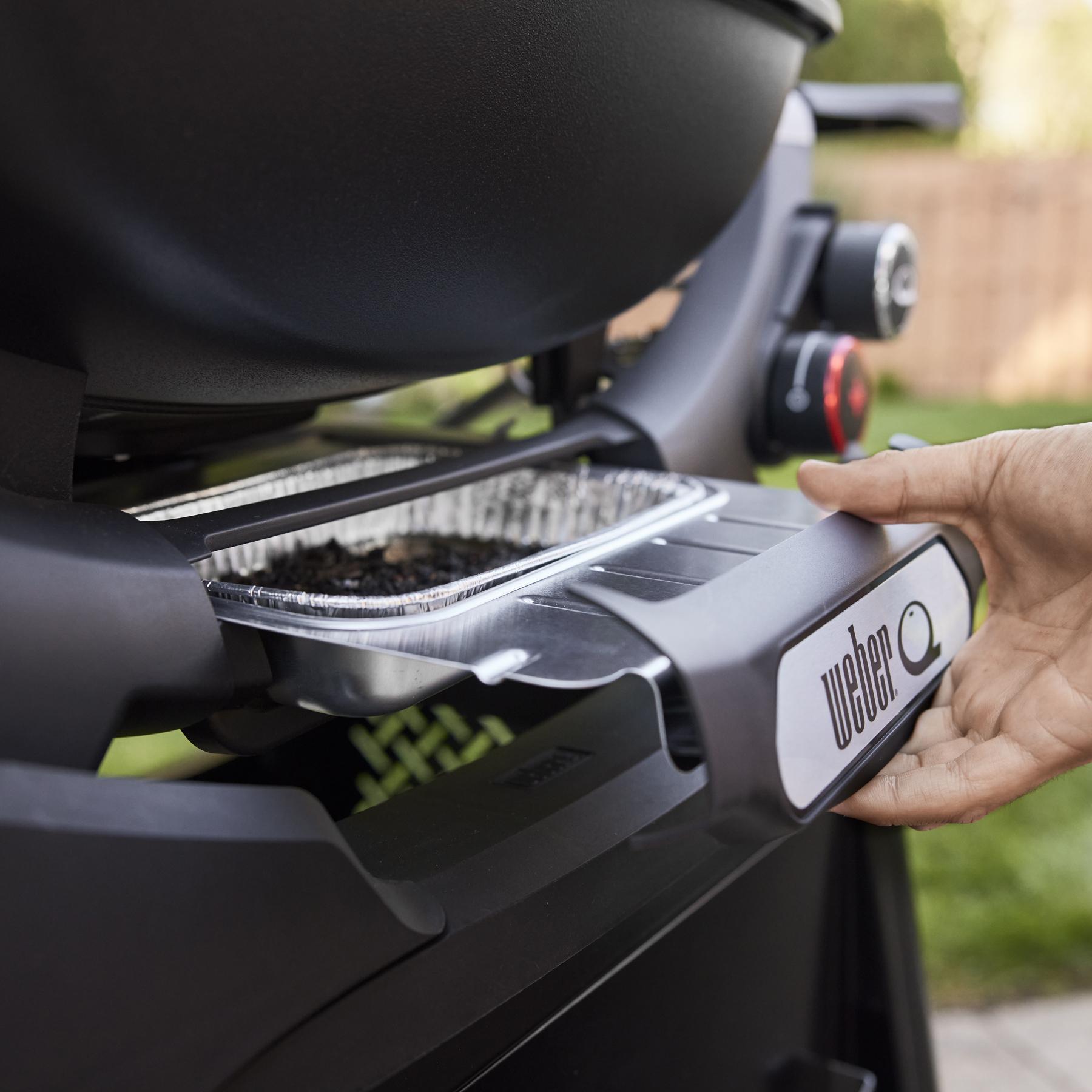 Weber 1500393 Q 2800N+ Gas Grill with Stand (Liquid Propane) - Charcoal Grey