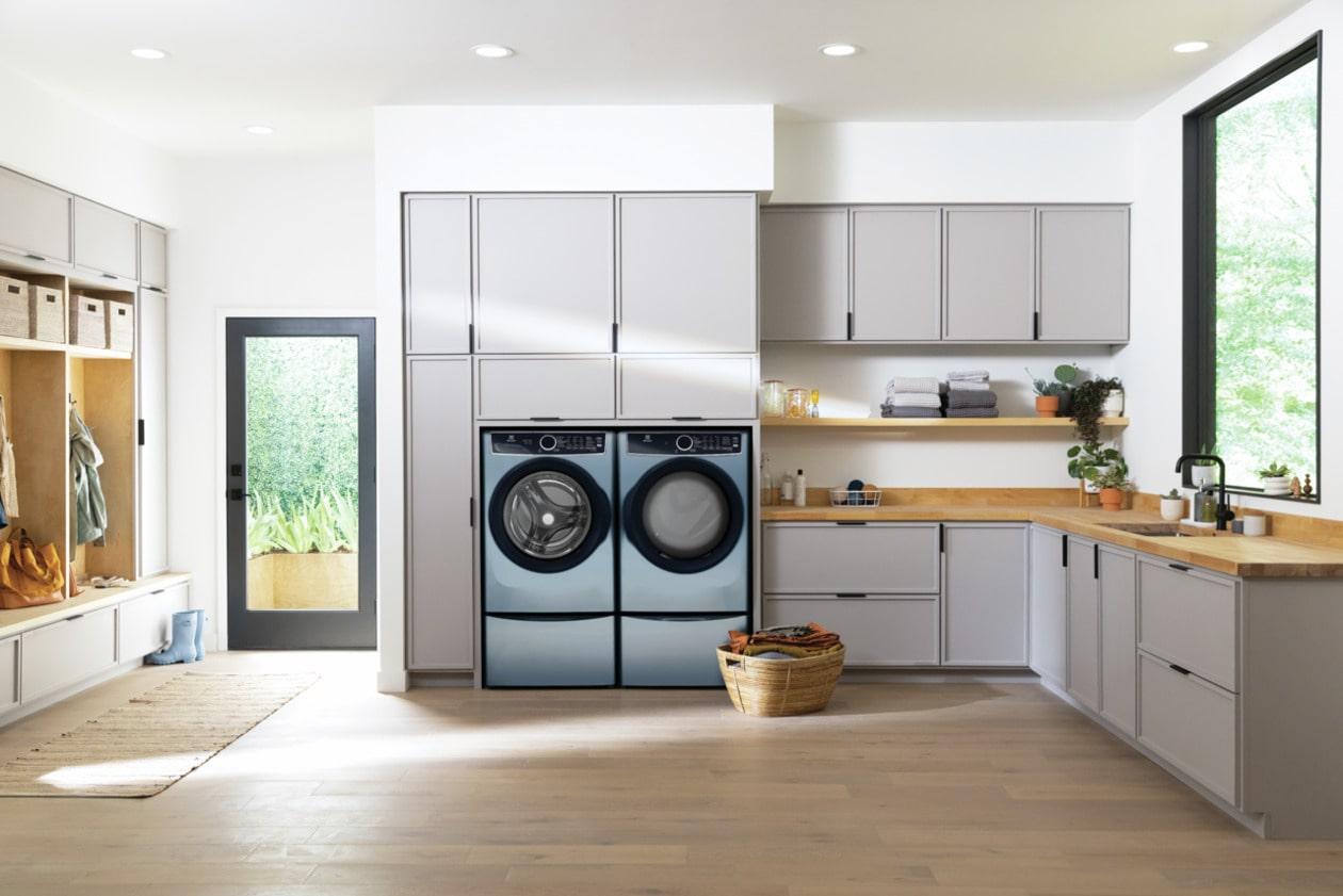 Electrolux ELPWD27AG Luxury-Glide® Pedestal with Spacious Storage Drawer