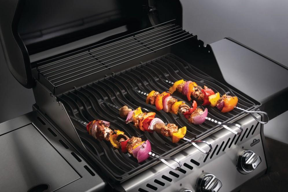 Napoleon Bbq 70015 Eight Stainless Steel Multifunctional Skewers
