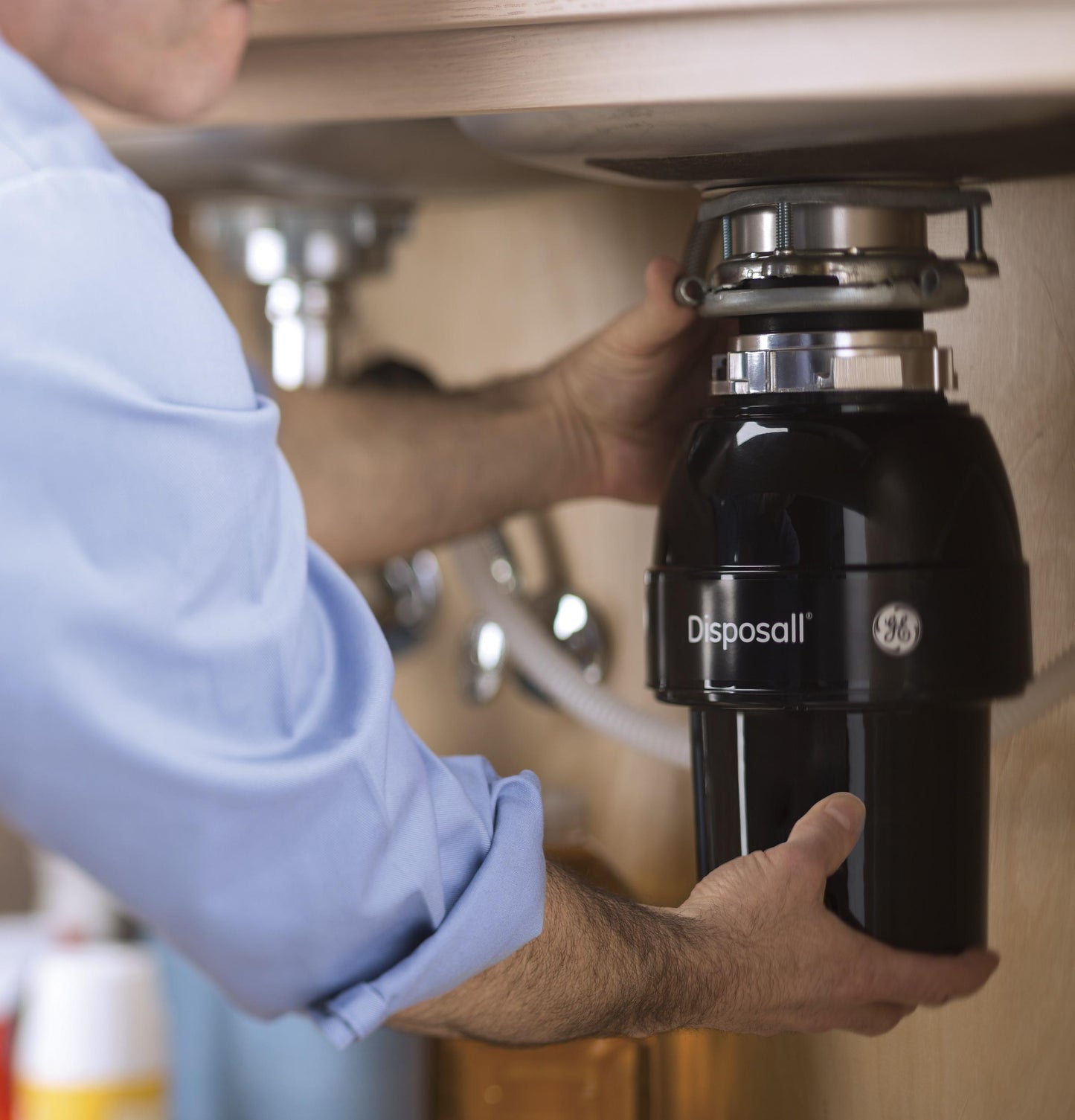 GFC520N GE DISPOSALL® 1/2 HP Continuous Feed Garbage Disposer - Non-Corded
