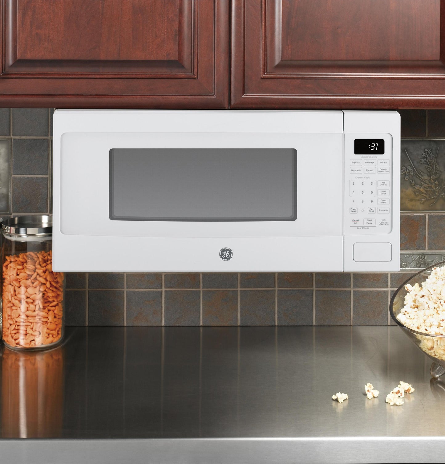 PCHK11S1WWW GE Profile™ 1.1 Cu. Ft. Countertop Microwave Oven