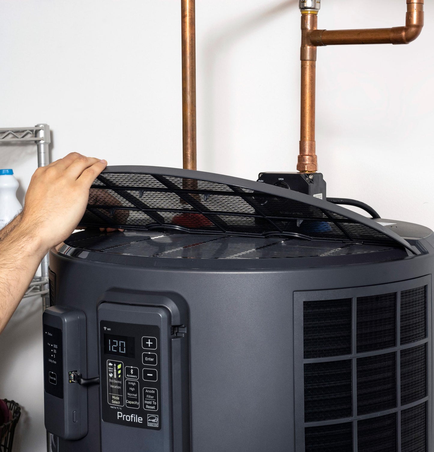 PH50S10BPY GE Profile™ GEOSPRING™ Smart Hybrid Heat Pump Water Heater 50-gallon - 240V - FlexCapacity