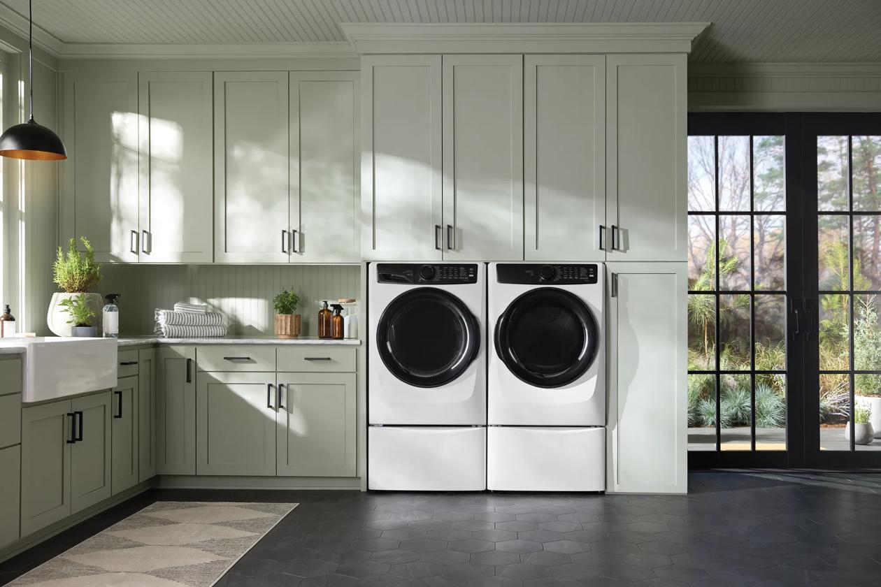 Electrolux ELFW7738MW Front Load Perfect Steam™ Washer with LuxCare® Plus Wash and SmartBoost® - 4.5 Cu. Ft.