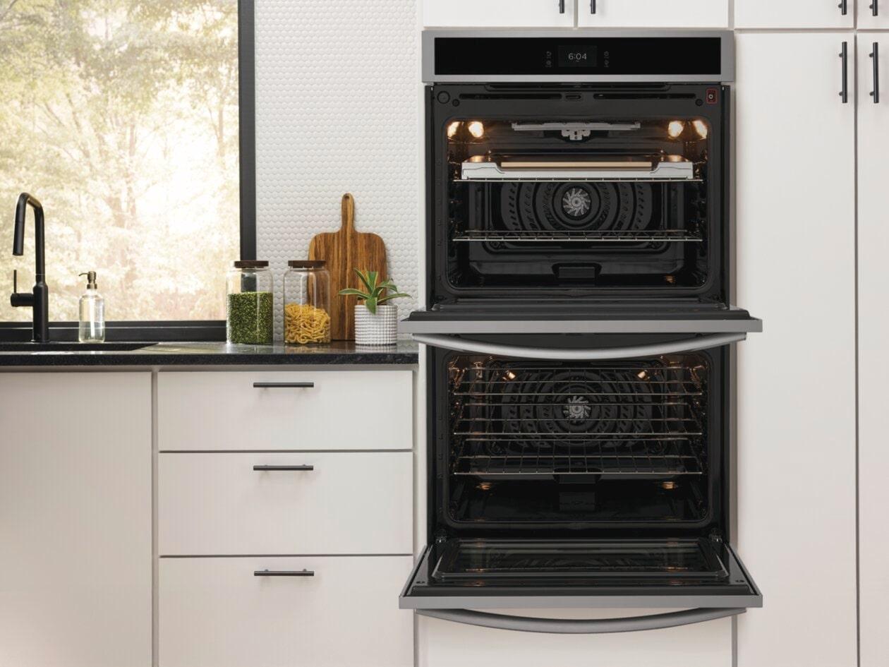 Frigidaire GCWD3070AF 30" Double Electric Wall Oven with Stone-Baked Pizza