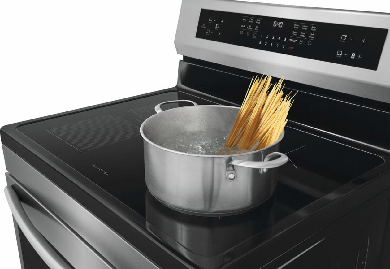 Frigidaire GCRI3060BF 30" Freestanding Induction Range with Total Convection