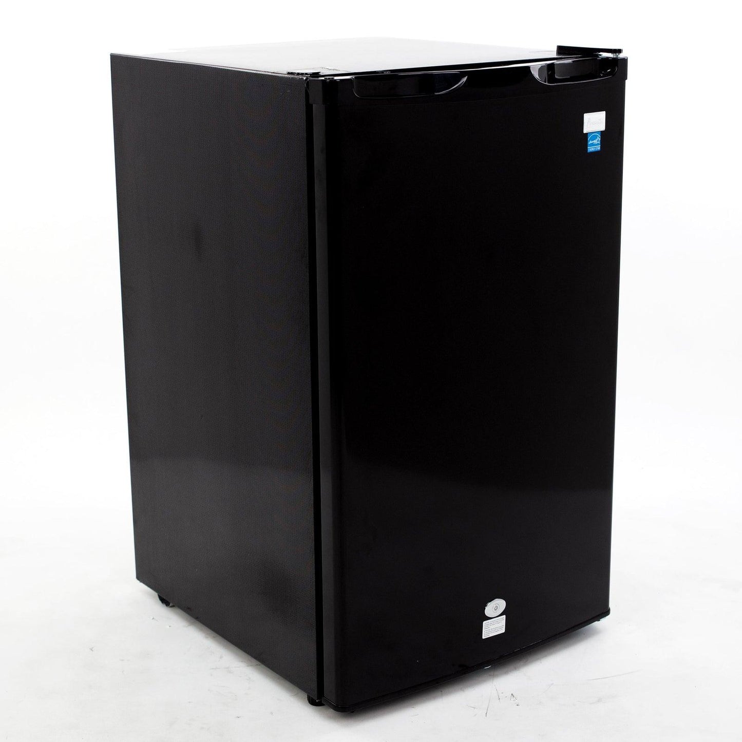 AR4446B Avanti 4.4 cu. ft. Compact Refrigerator - Black
