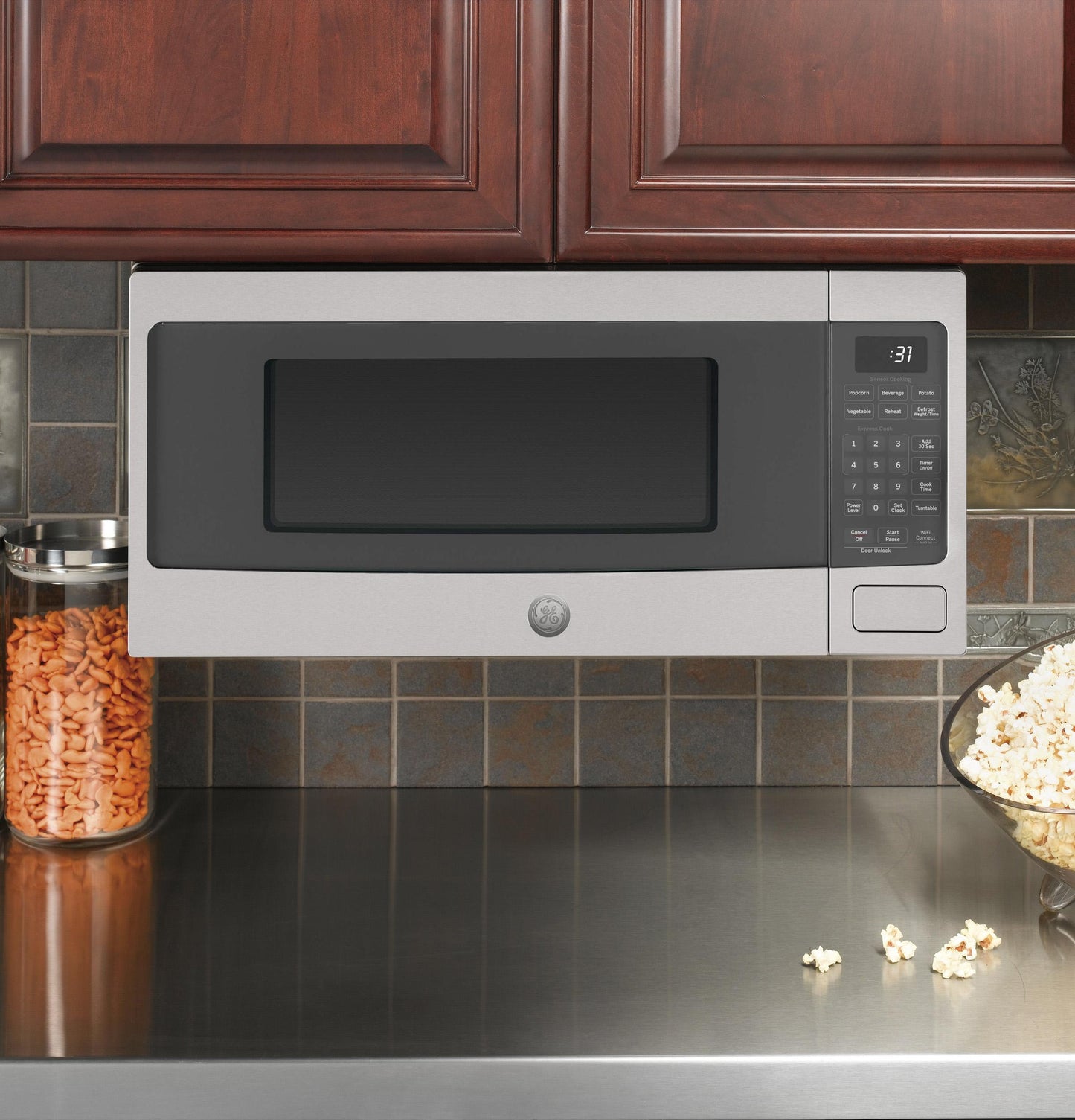 PCHK11S1WSS GE Profile™ 1.1 Cu. Ft. Countertop Microwave Oven