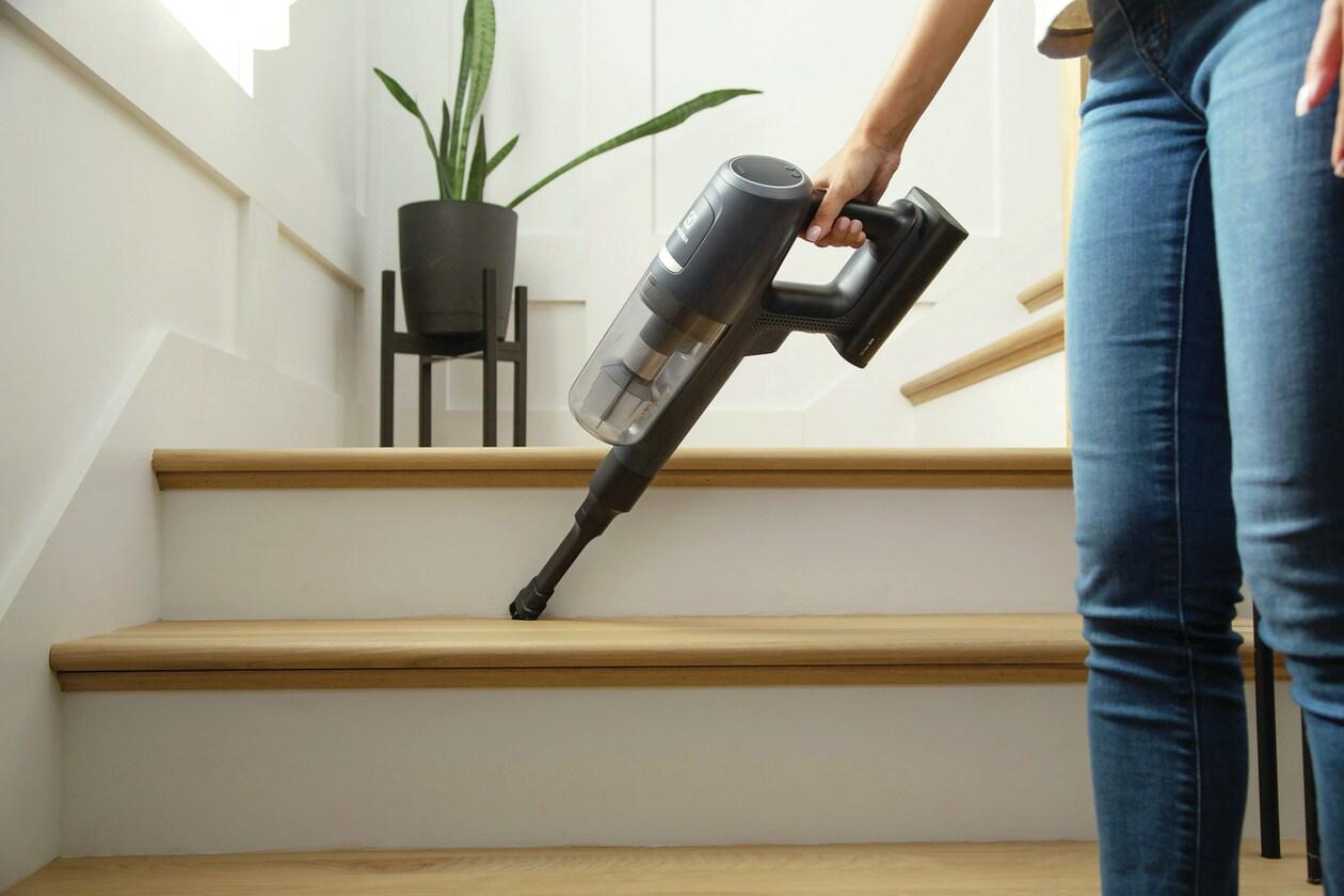 Electrolux EHVS85H3AD Ultimate800™ Hard Floor Vacuum