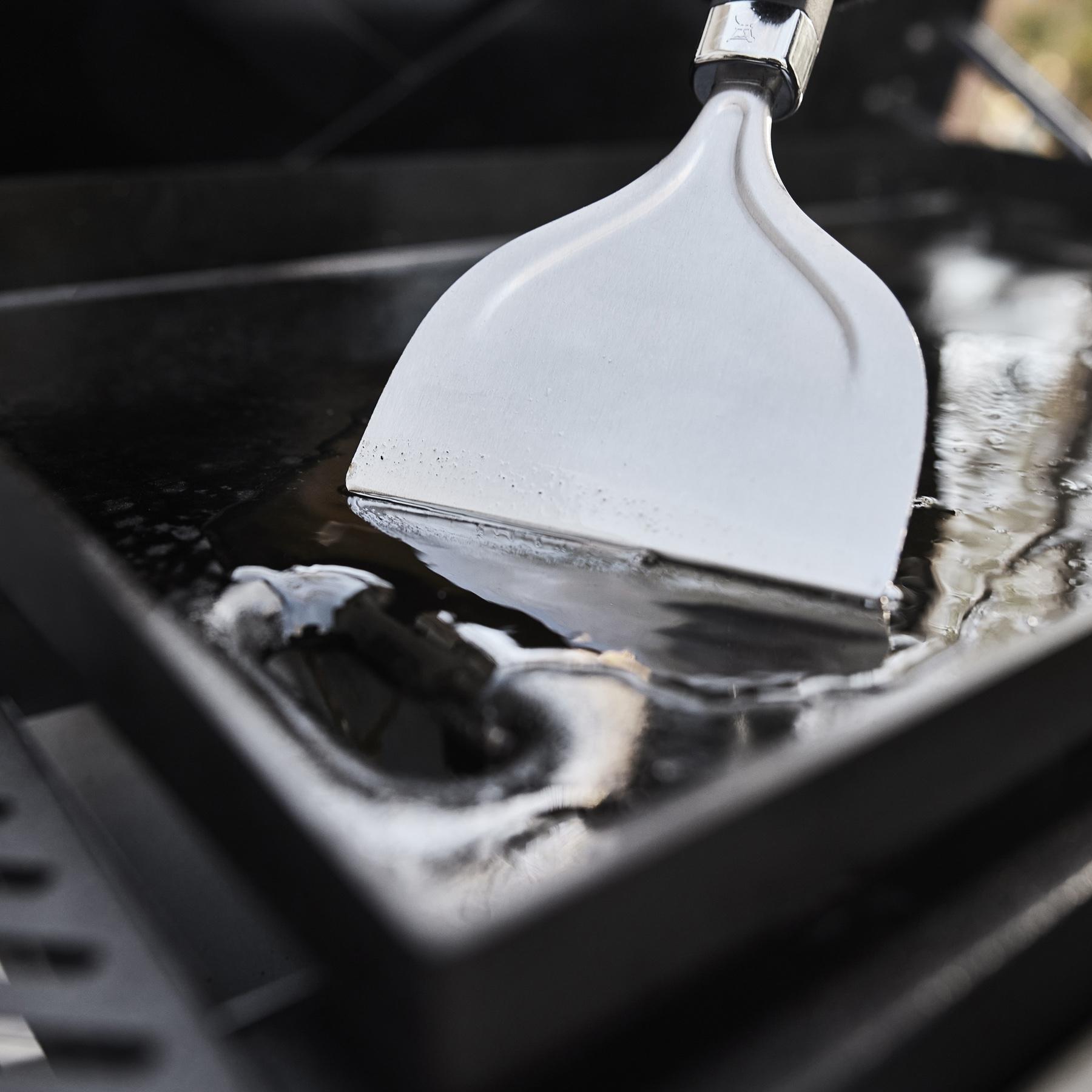 Weber 1501479 Slate® 28" Rust-Resistant Griddle (Natural Gas) - Black