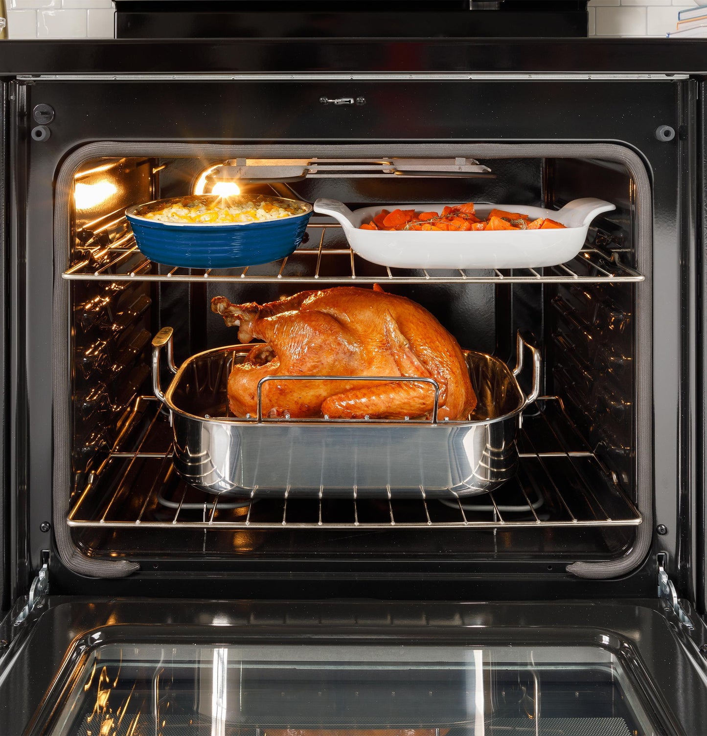 GRS500PVSS GE® ENERGY STAR® 30" Slide-In Electric Range with Crisp Mode