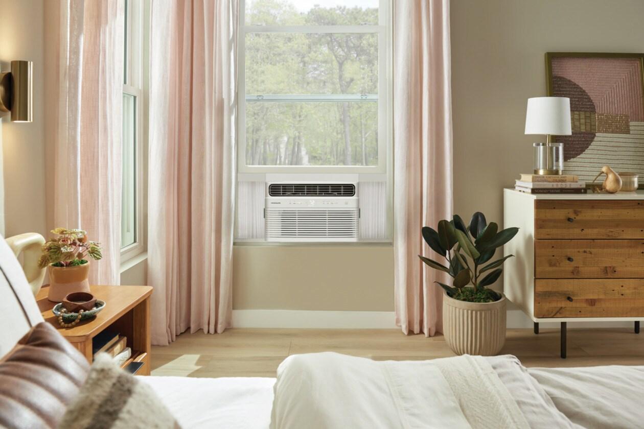 Frigidaire FHWW085WE1 8,000 BTU Inverter Window Room Air Conditioner with Wi-Fi (Energy Star)