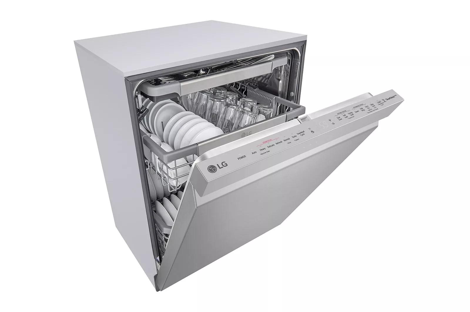 Lg Top Control Smart wi-fi Enabled Dishwasher with QuadWash™ and TrueSteam®