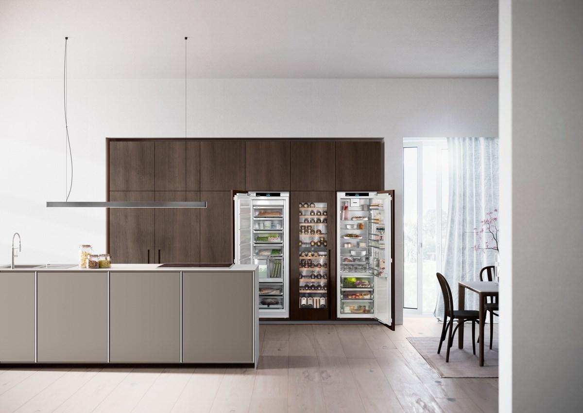 Liebherr IRB5160 Fully Integrated Refrigerator with BioFresh