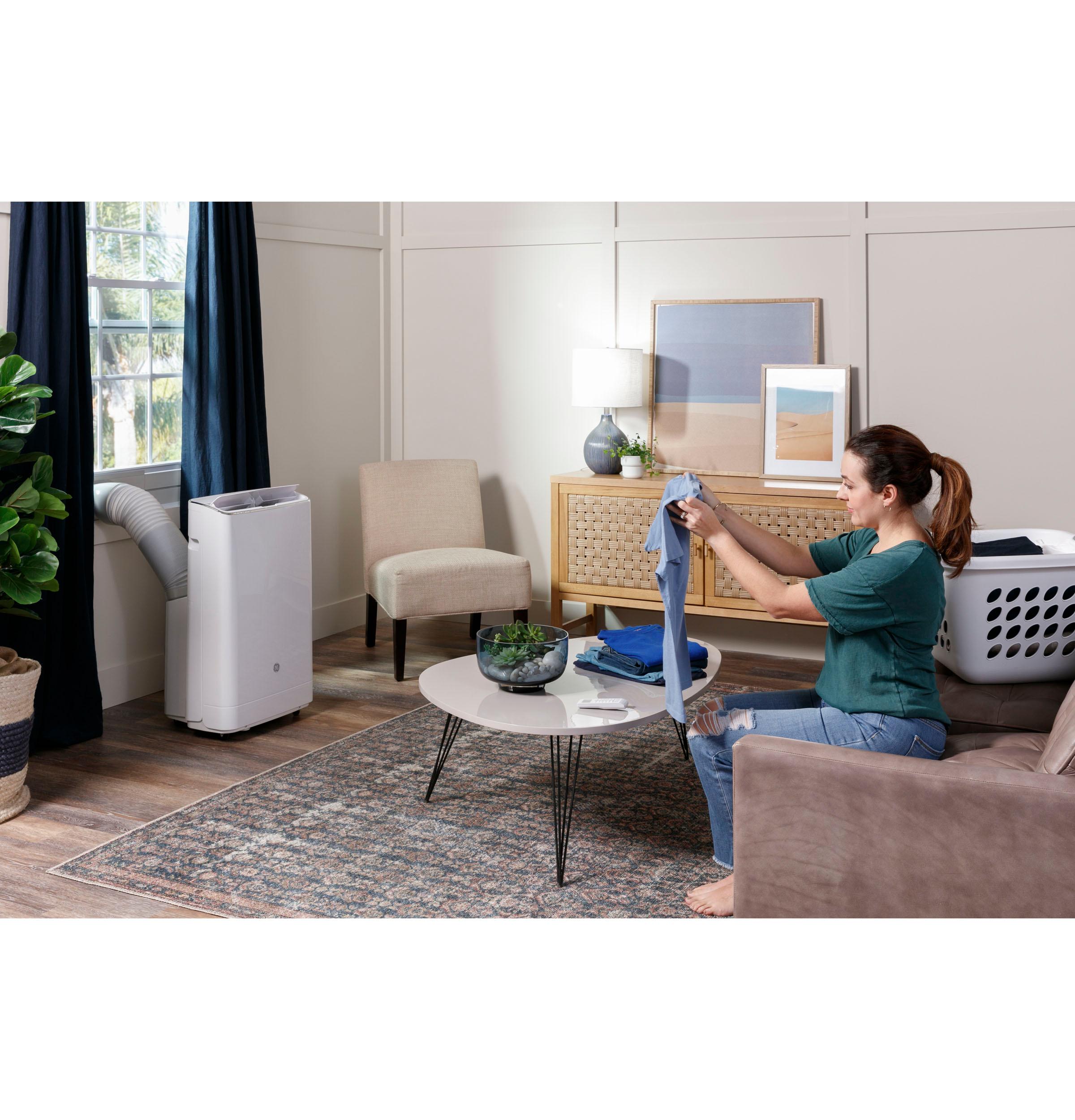 APSA13YBMW GE® 9,950 BTU SACC Portable Air Conditioner for Medium Rooms up to 350 sq ft. (14,000 BTU ASHRAE)