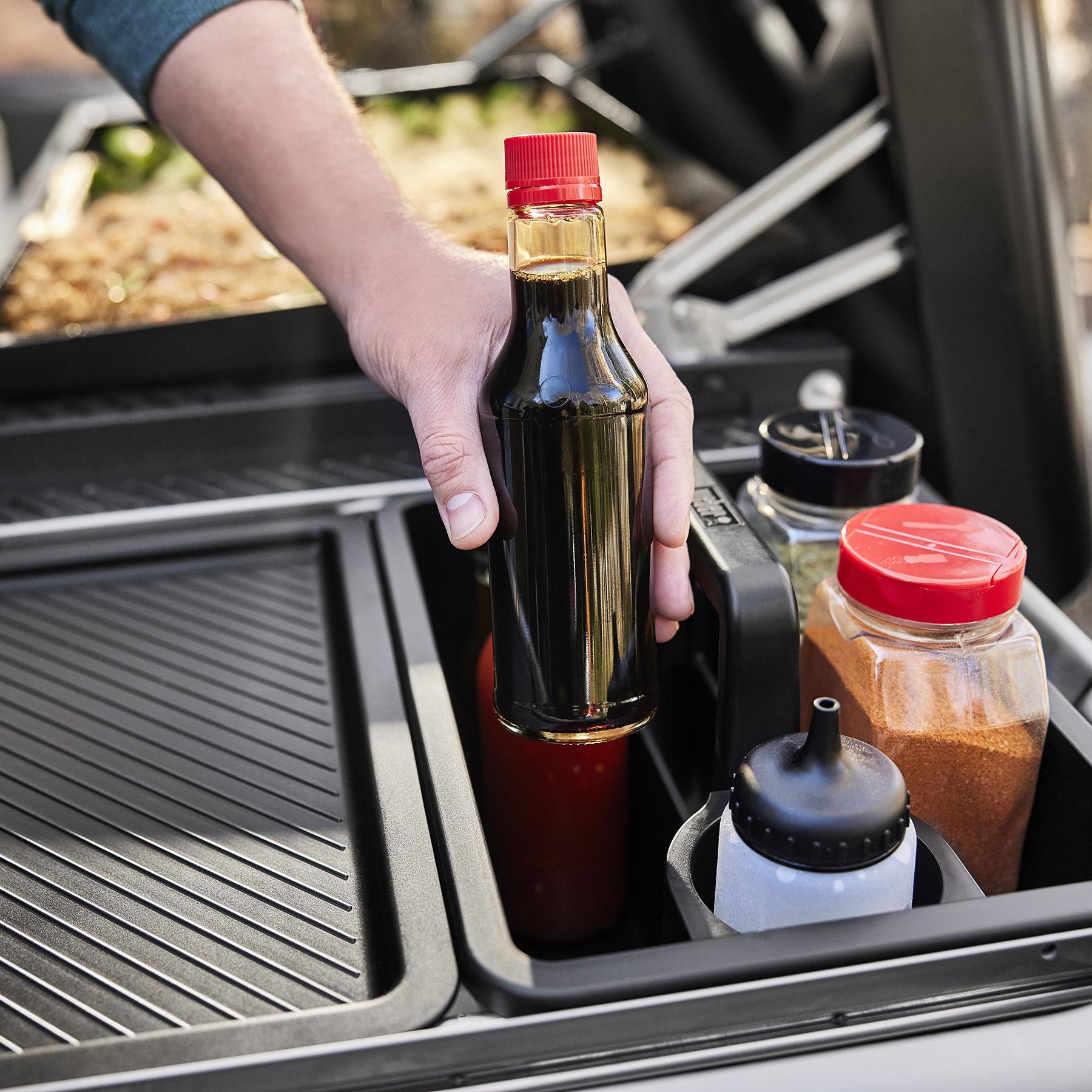 3400128 Weber Works™ Caddy with Tray Lid