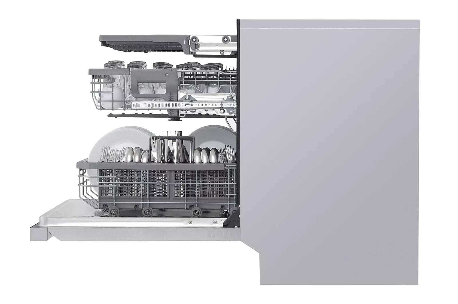 Lg Top Control Smart wi-fi Enabled Dishwasher with QuadWash™ and TrueSteam®