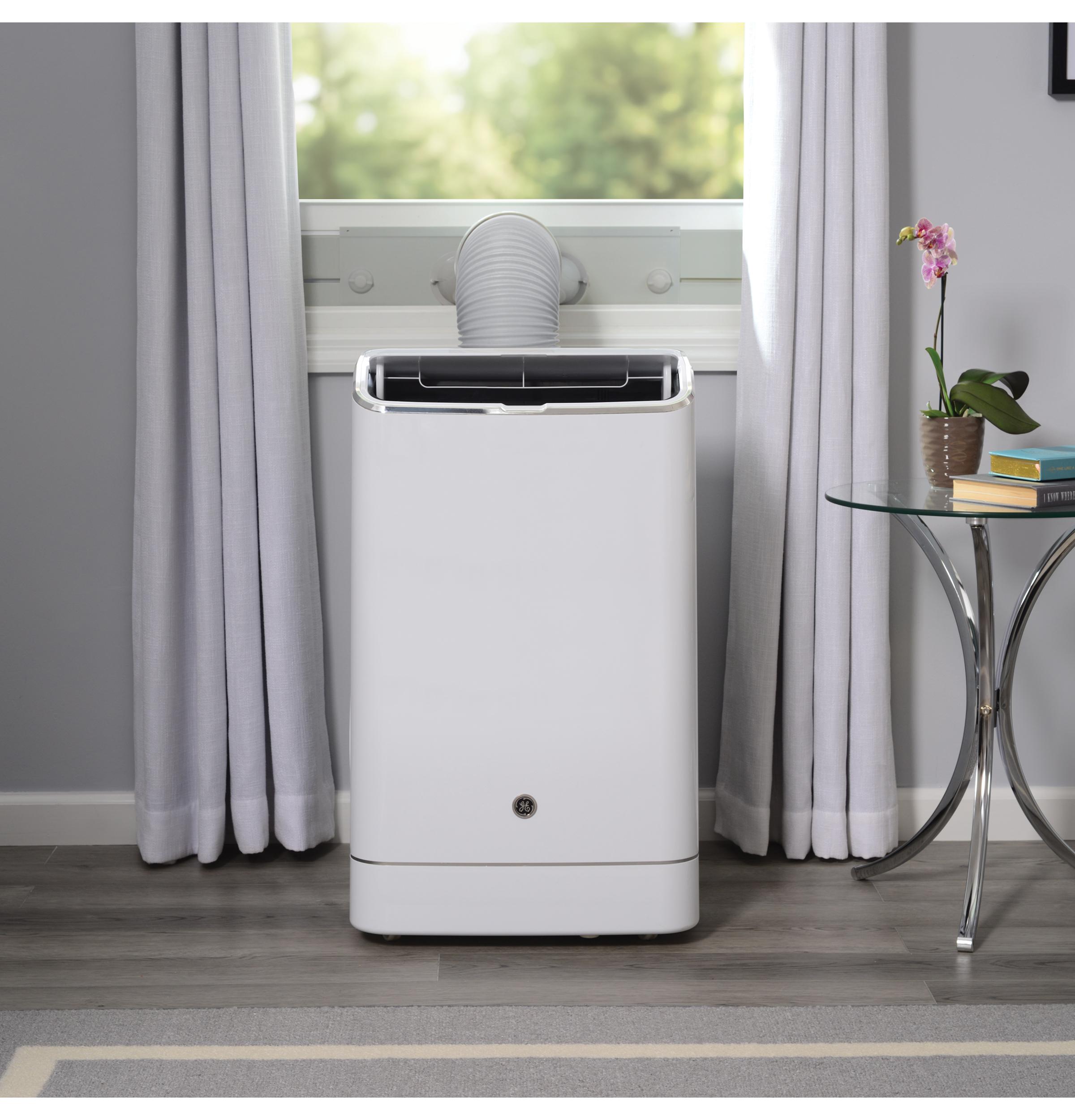 GE® 14,000 BTU Heat/Cool Portable Air Conditioner for Medium Rooms up to 550 sq ft. (9,950 BTU SACC)