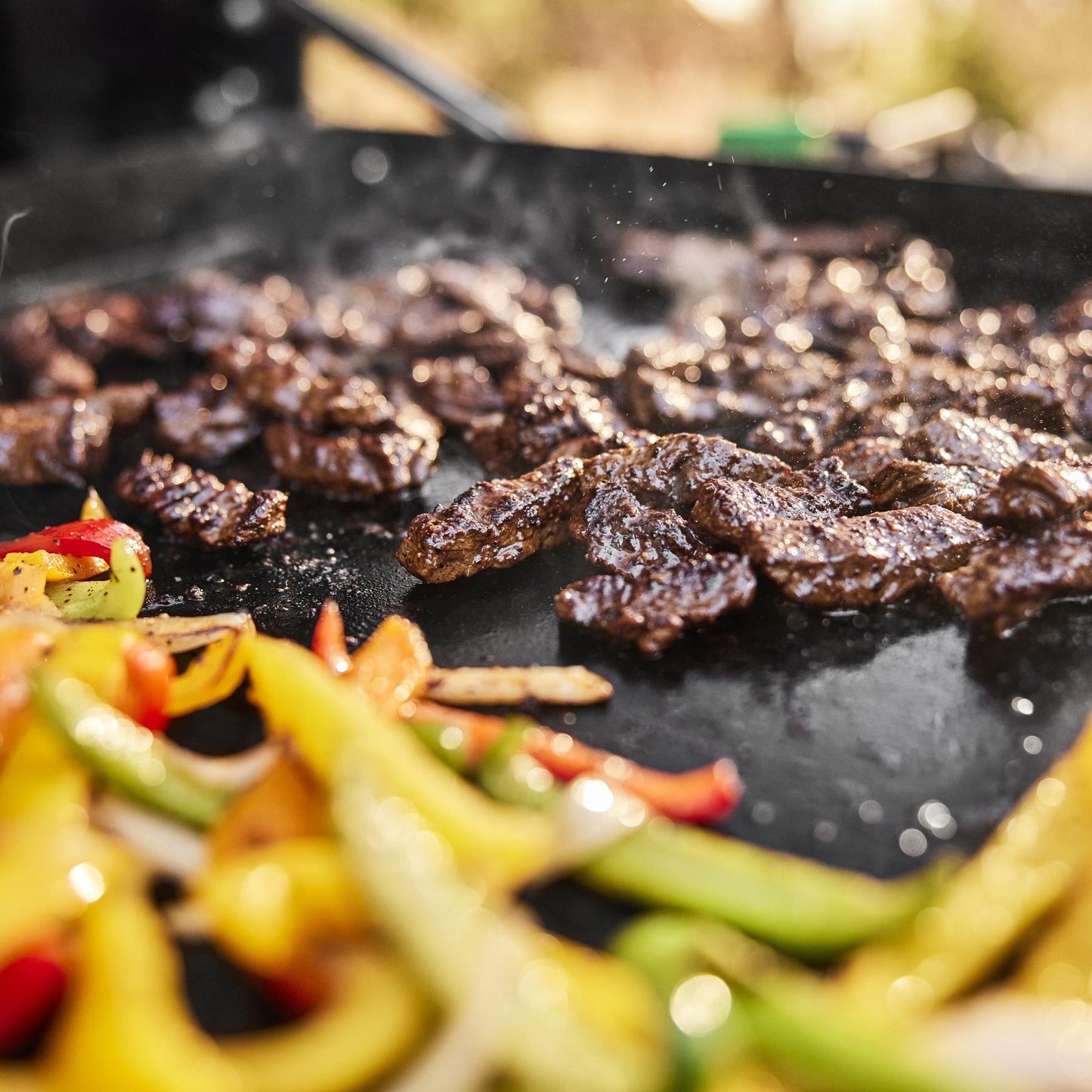 Weber 1501345 Slate® 28" Rust-Resistant Griddle (Liquid Propane) - Black