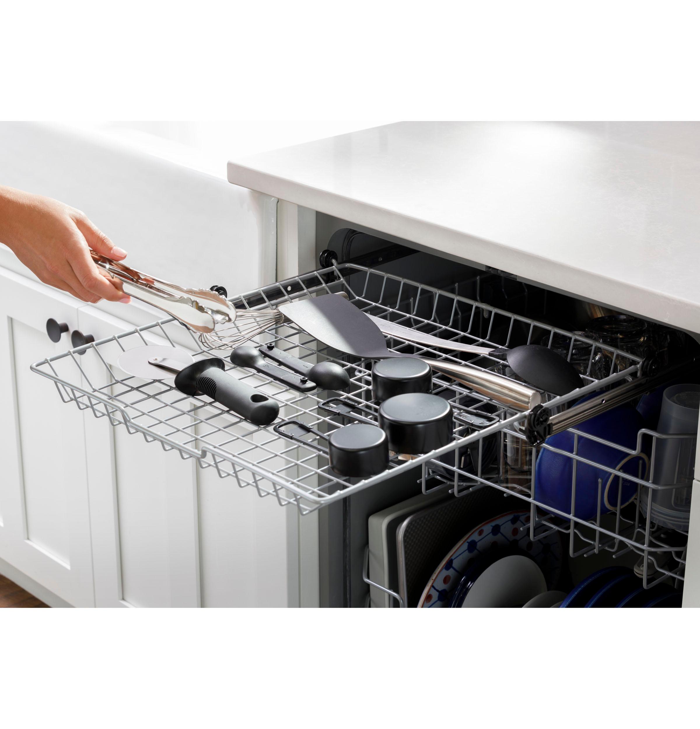GDT595HYYFS GE® ENERGY STAR® Top Control Hybrid Tub Dishwasher with Third Rack, Bottle Jets, Dry Boost & 50 dBA