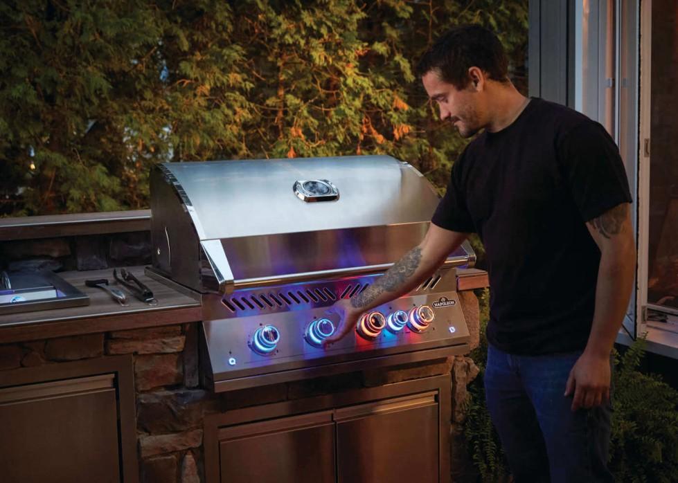 Napoleon Bbq BIG32RBPSS1 Built-In 700 Series 32 with Infrared Rear Burner , Propane, Stainless Steel