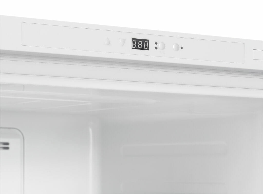 DUF167A5WDD Danby Designer 16.7 cu. ft. Upright Freezer in White
