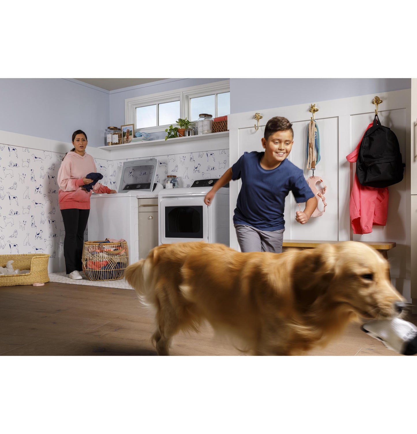 GTD58EBSVWS GE® 7.4 cu. ft. Capacity Electric Dryer with Up To 120 ft. Venting and Sensor Dry