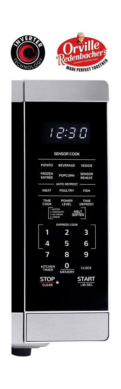 Sharp 1.4 cu. ft. Family-Size Countertop Microwave Oven with Inverter Technology