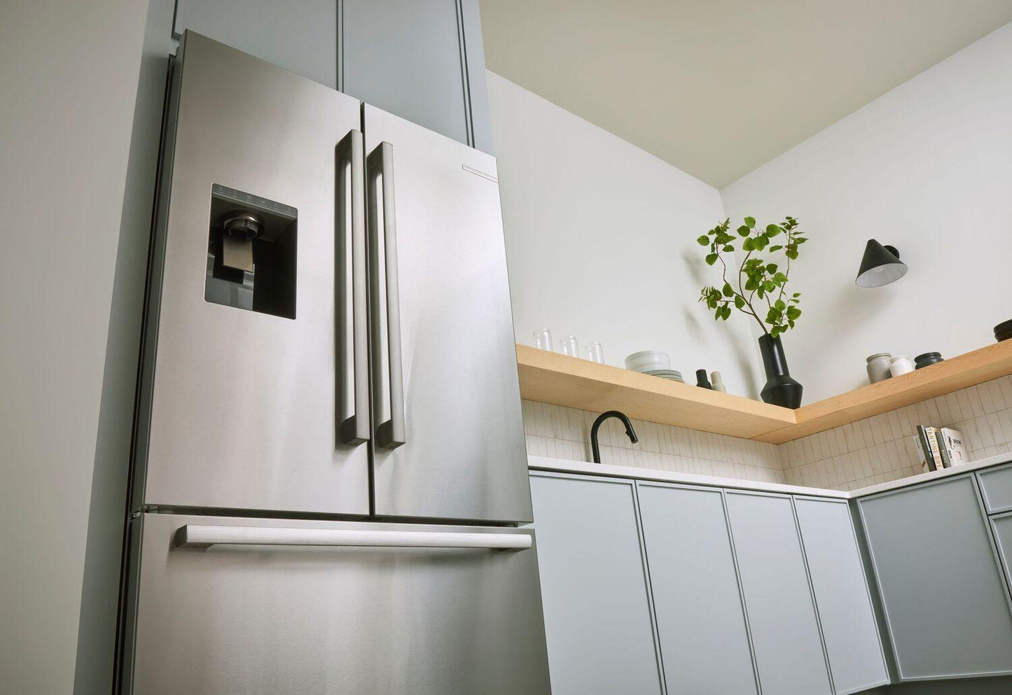 Bosch B36CD50SNS 500 Series French Door Bottom Mount Refrigerator 36" Stainless steel (with anti-fingerprint), Total No Frost