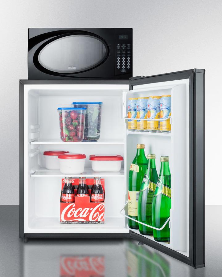 Microwave/refrigerator Combination