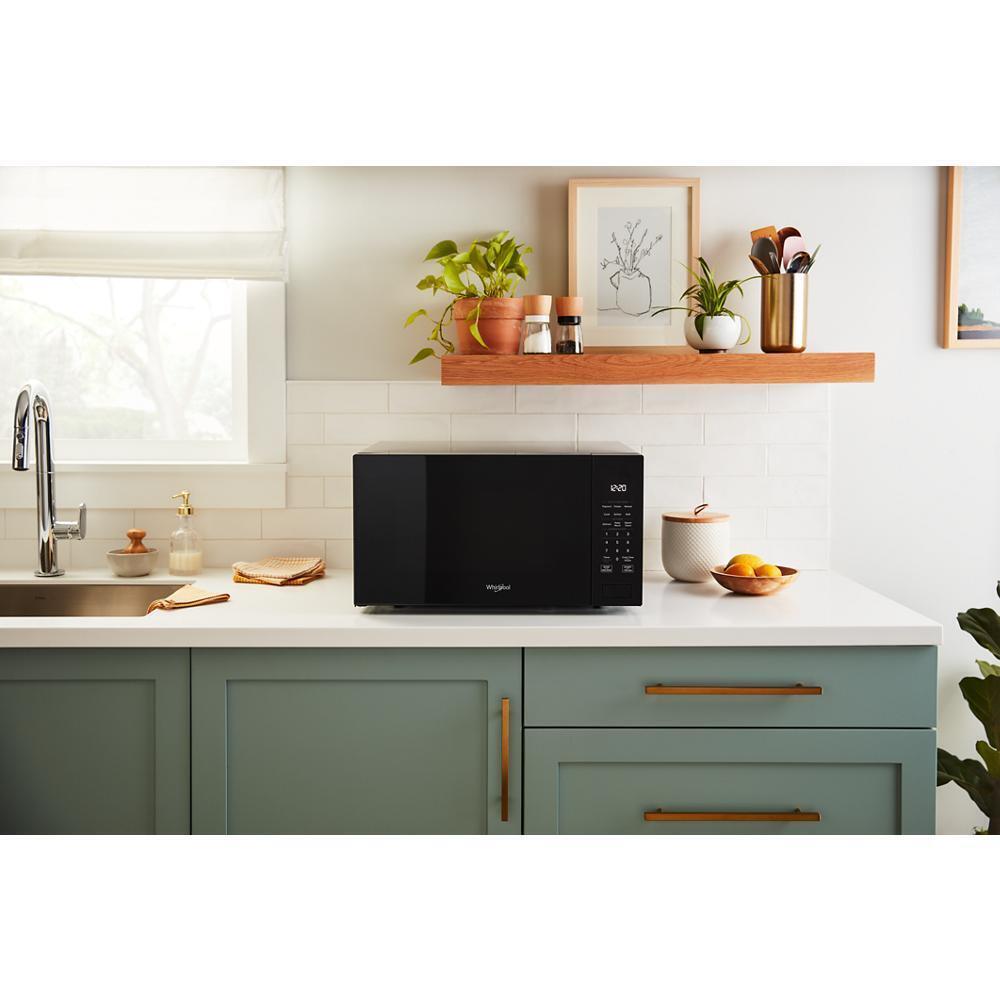 Whirlpool WMCS7022SB 1.6 cu. ft. Sensor Cooking Microwave