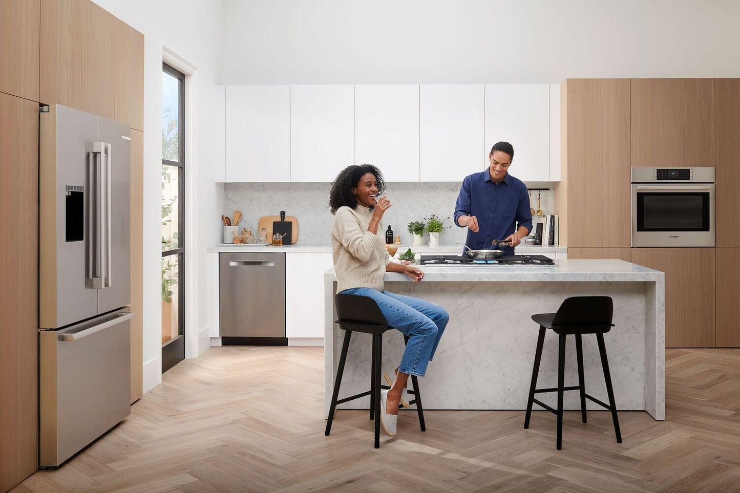 Bosch B36CD50SNS 500 Series French Door Bottom Mount Refrigerator 36" Stainless steel (with anti-fingerprint), Total No Frost
