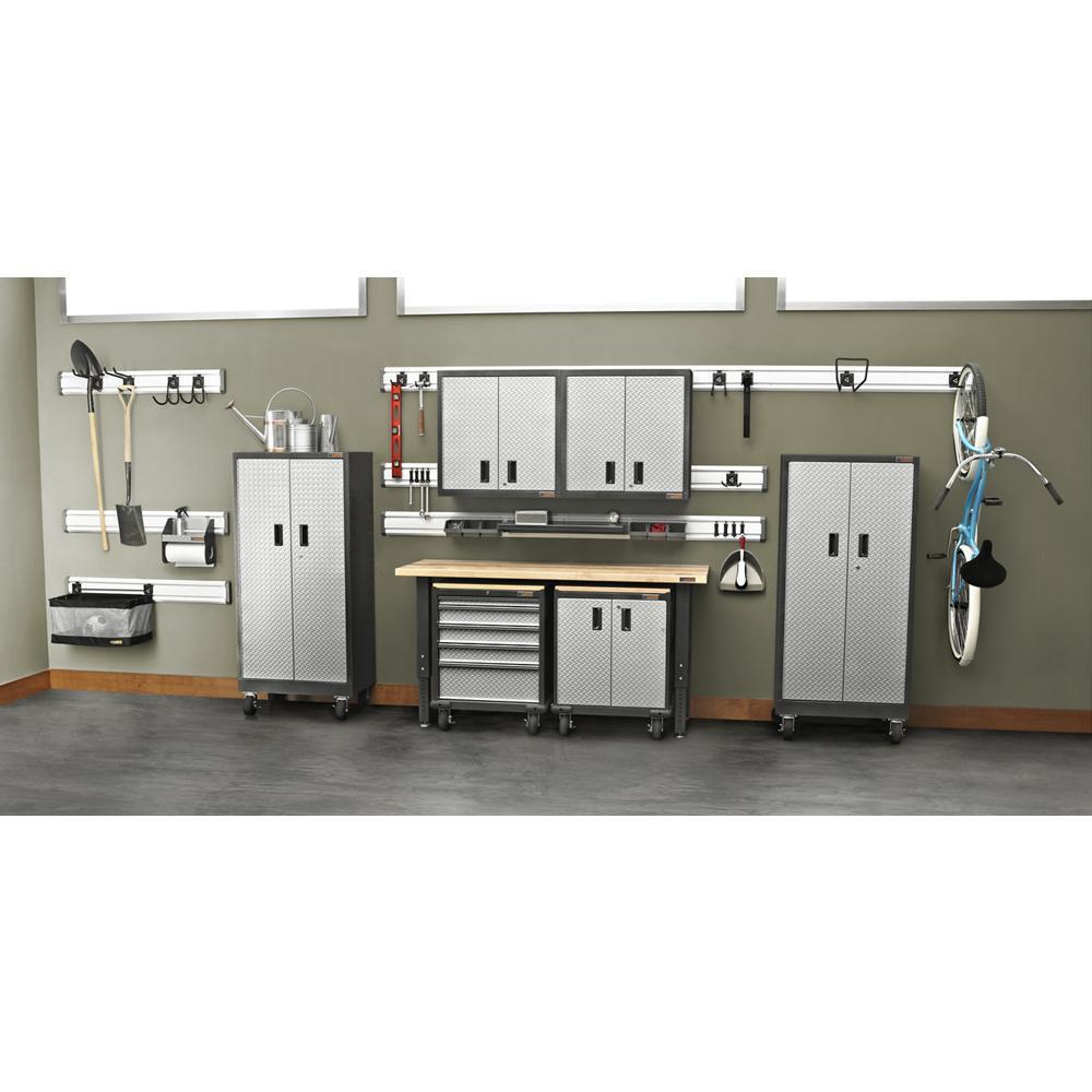 Gladiator GAWU12CCTG Clean-Up Caddy