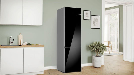 Bosch B24CB80ESB 800 Series, free-standing fridge-freezer with freezer at bottom, glass door, 24'', Black, Total No Frost