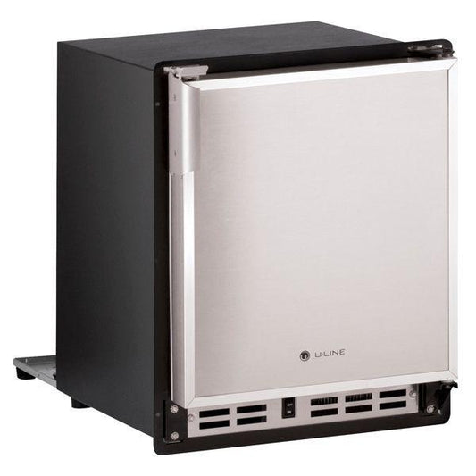 U-Line ULNSP18FCS03A 15" Crescent Ice Maker With Stainless Solid Finish (115 V/60 Hz Volts /60 Hz Hz)