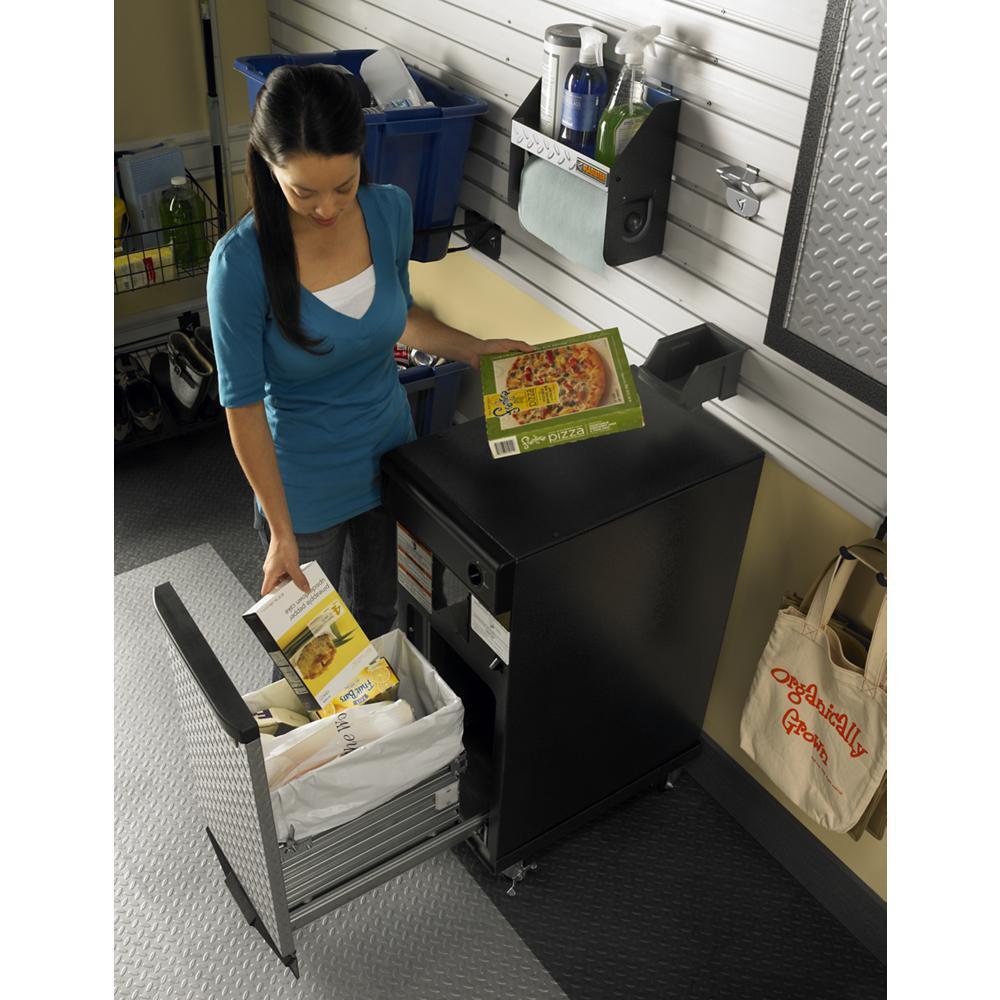 Gladiator GAWU12CCTG Clean-Up Caddy