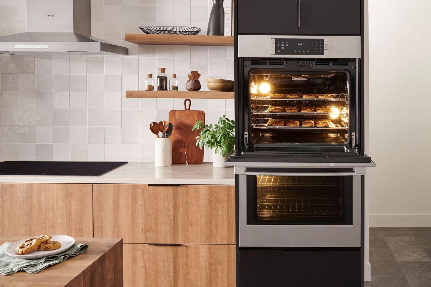 Bosch HBL8651UC 800 Series, Built-in double oven, 30''