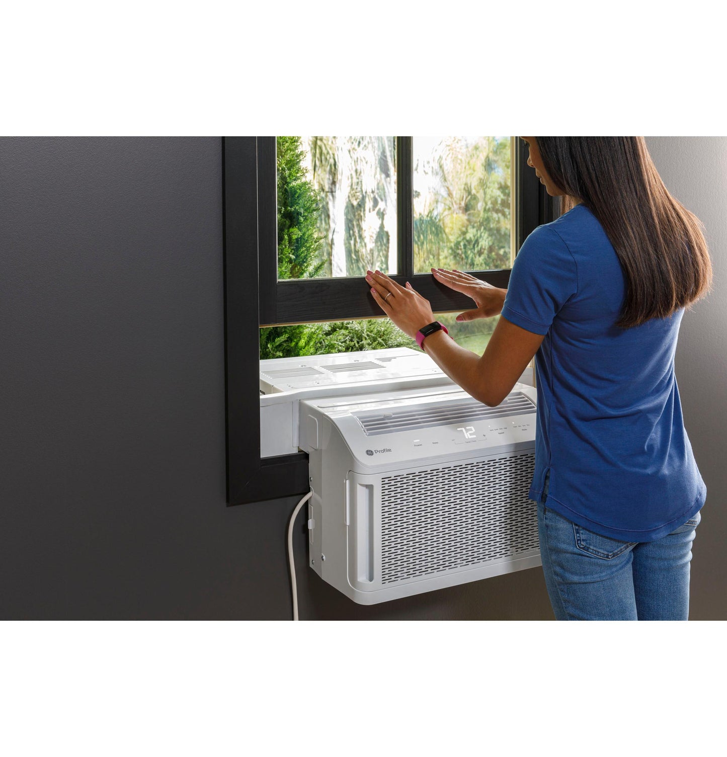 PHNT10CC GE Profile ClearView™ ENERGY STAR® 10,300 BTU Inverter Smart Ultra Quiet Window Air Conditioner for Medium Rooms up to 450 sq. ft.