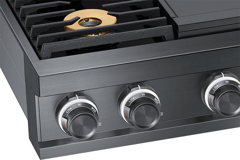 Dacor DTT36M974PS 36" Rangetop, Silver Stainless Steel, Liquid Propane