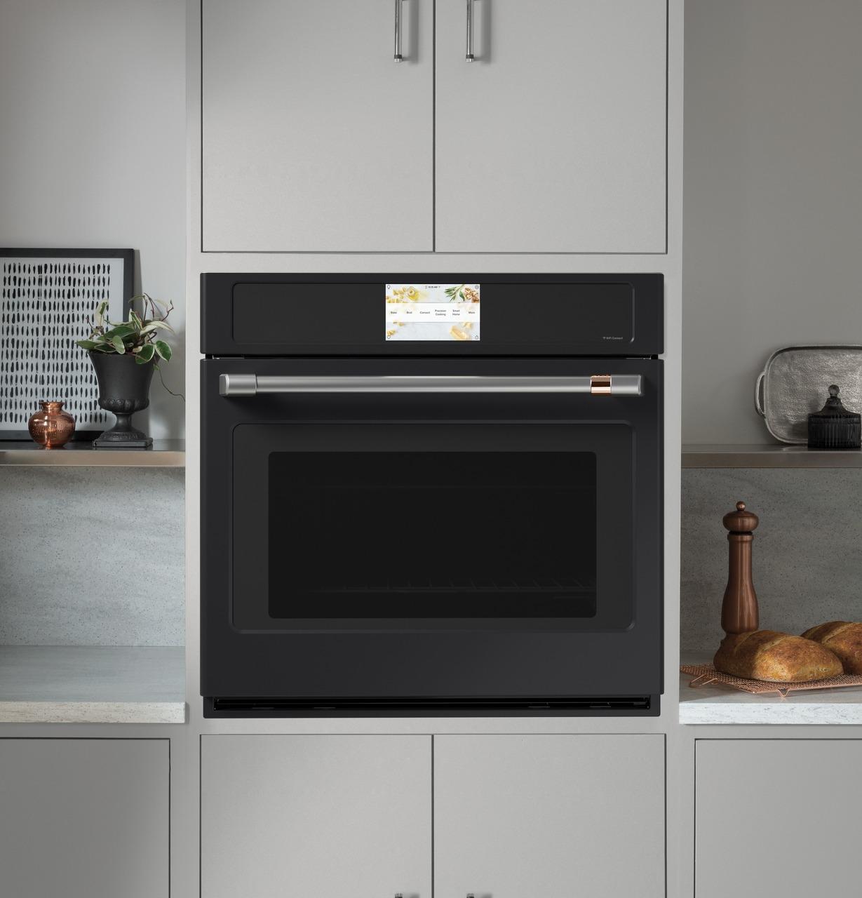 Cafe CTS90DP3ND1 CAF(EBACK)™ Professional Series 30" Smart Built-In Convection Single Wall Oven
