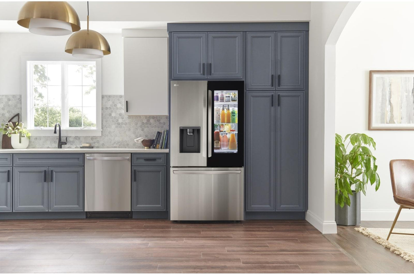 Lg 26 cu. ft. Smart InstaView® Counter-Depth MAX™ French Door Refrigerator