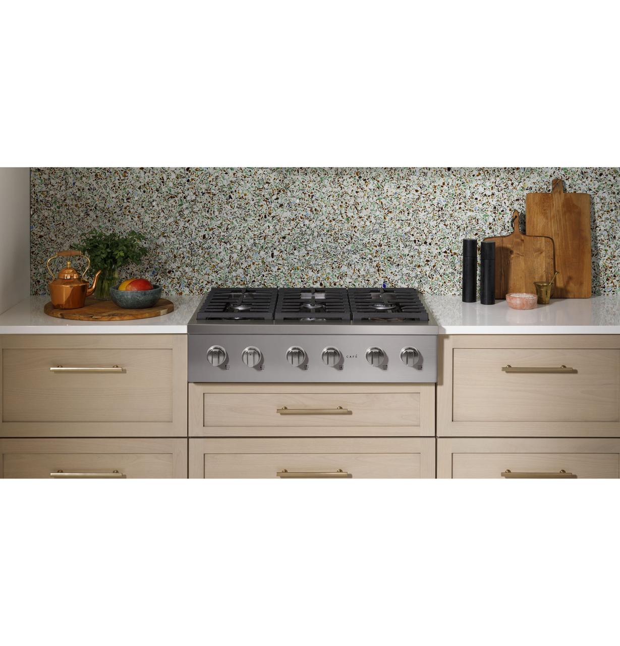Cafe CGU366P2TS1 CAF(EBACK)™ 36" Commercial-Style Gas Rangetop with 6 Burners (Natural Gas)