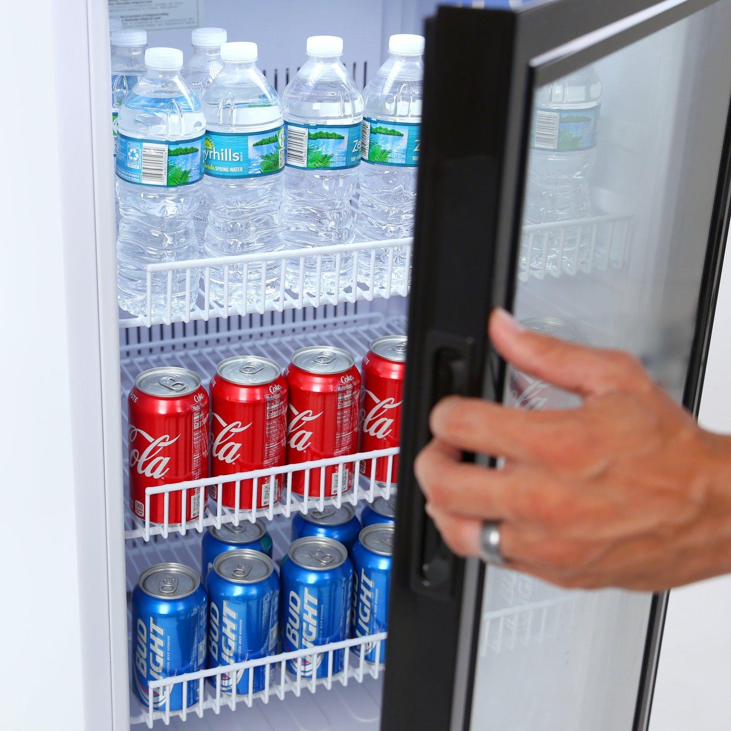 BCC6Q1BG Avanti 6.0 cu. ft. Commercial Beverage Center