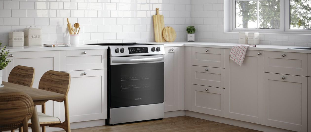 Frigidaire 30" Front Control Electric Range