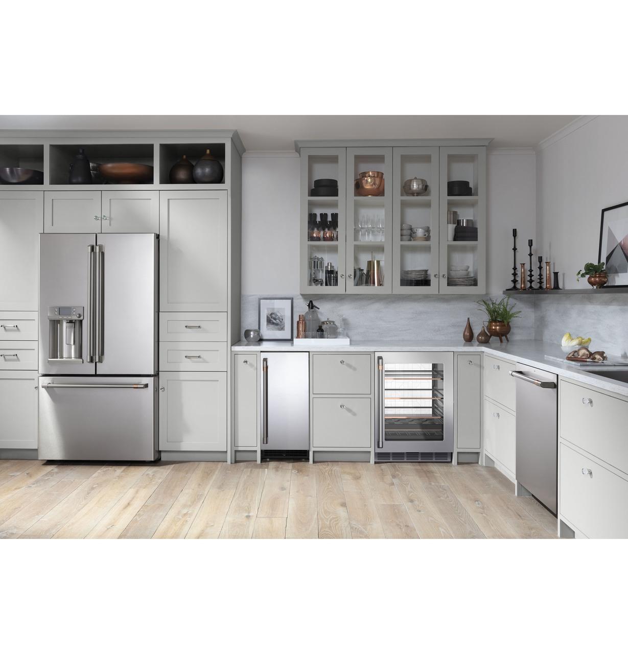 Caf(eback)™ Ice Maker Door Kit