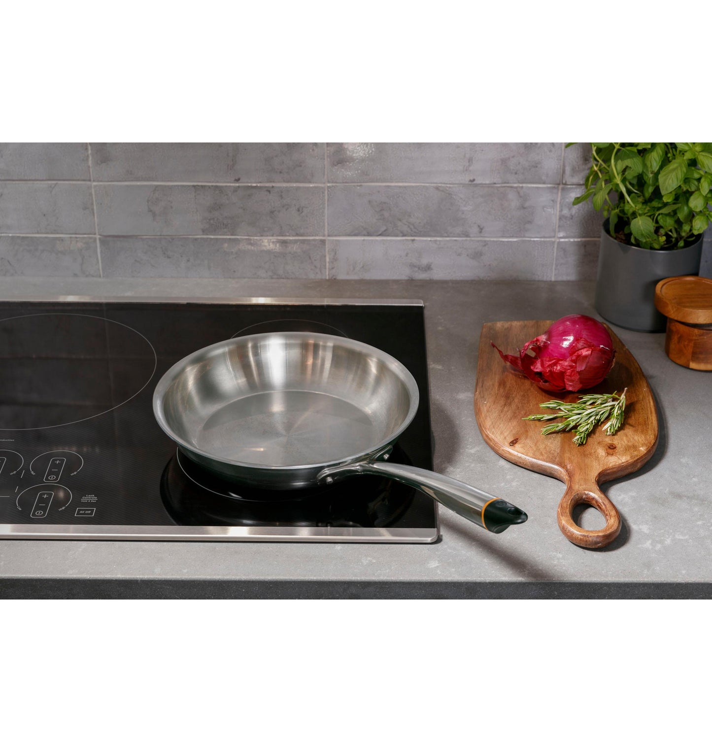 PHP9030STSS GE Profile™ ENERGY STAR® 30" Built-In Touch Control Induction Cooktop