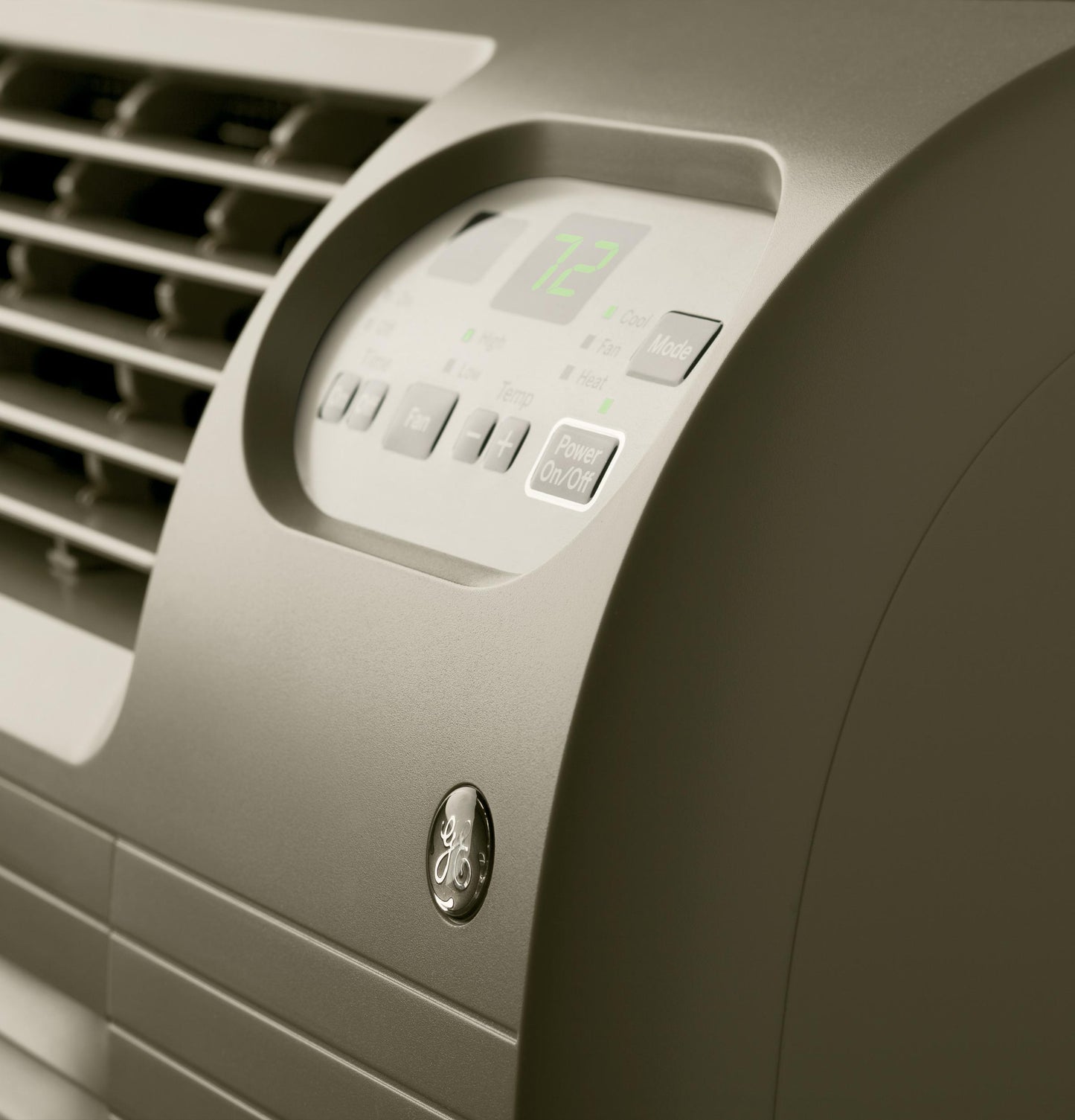 AJEQ10DCF GE® 230/208 Volt Built-In Heat/Cool Room Air Conditioner