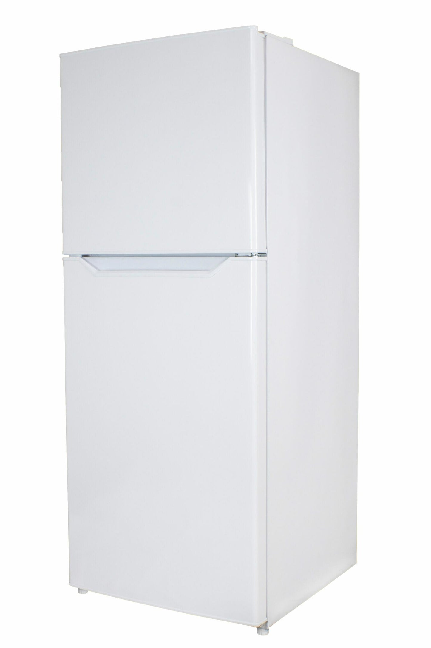 DFF101B1WDB Danby 10.1 cu. ft. Top Mount Apartment Size Fridge in White